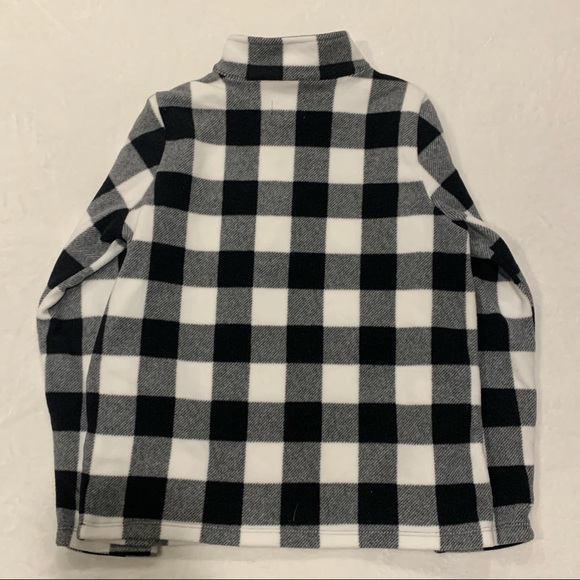 Black and white fleece - Picture 2 of 5